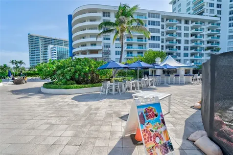 5151 Collins Avenue Miami Beach FL 33140