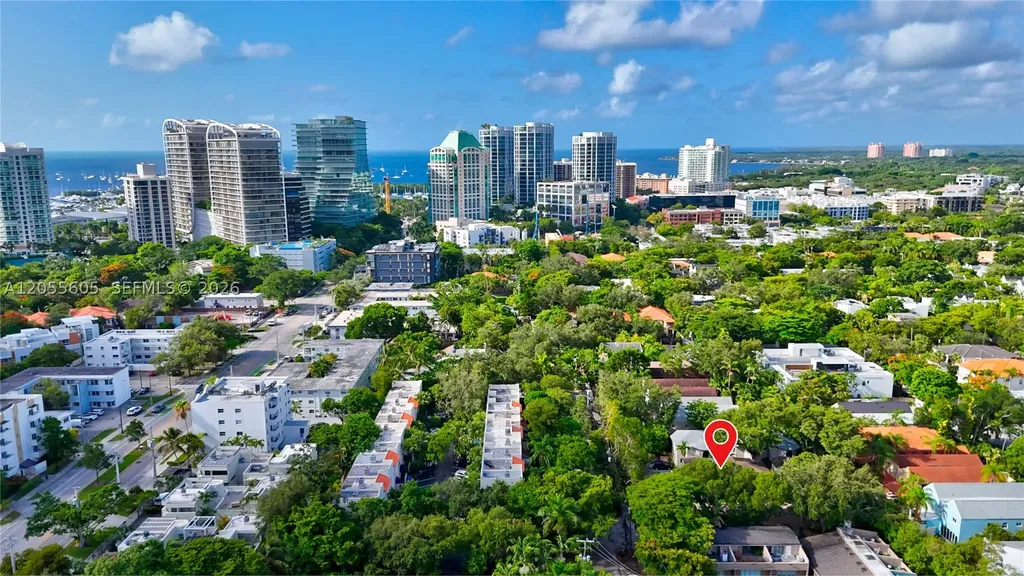 3036 Center Street Miami FL 33133