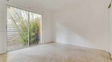 3036 Center Street Miami FL 33133