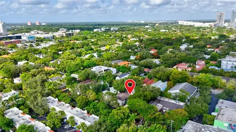 3036 Center Street Miami FL 33133