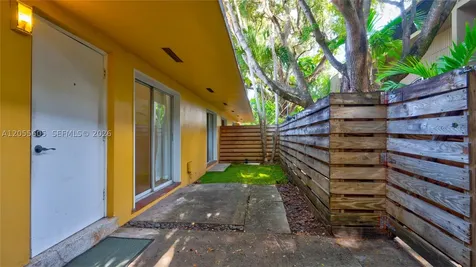 3036 Center Street Miami FL 33133