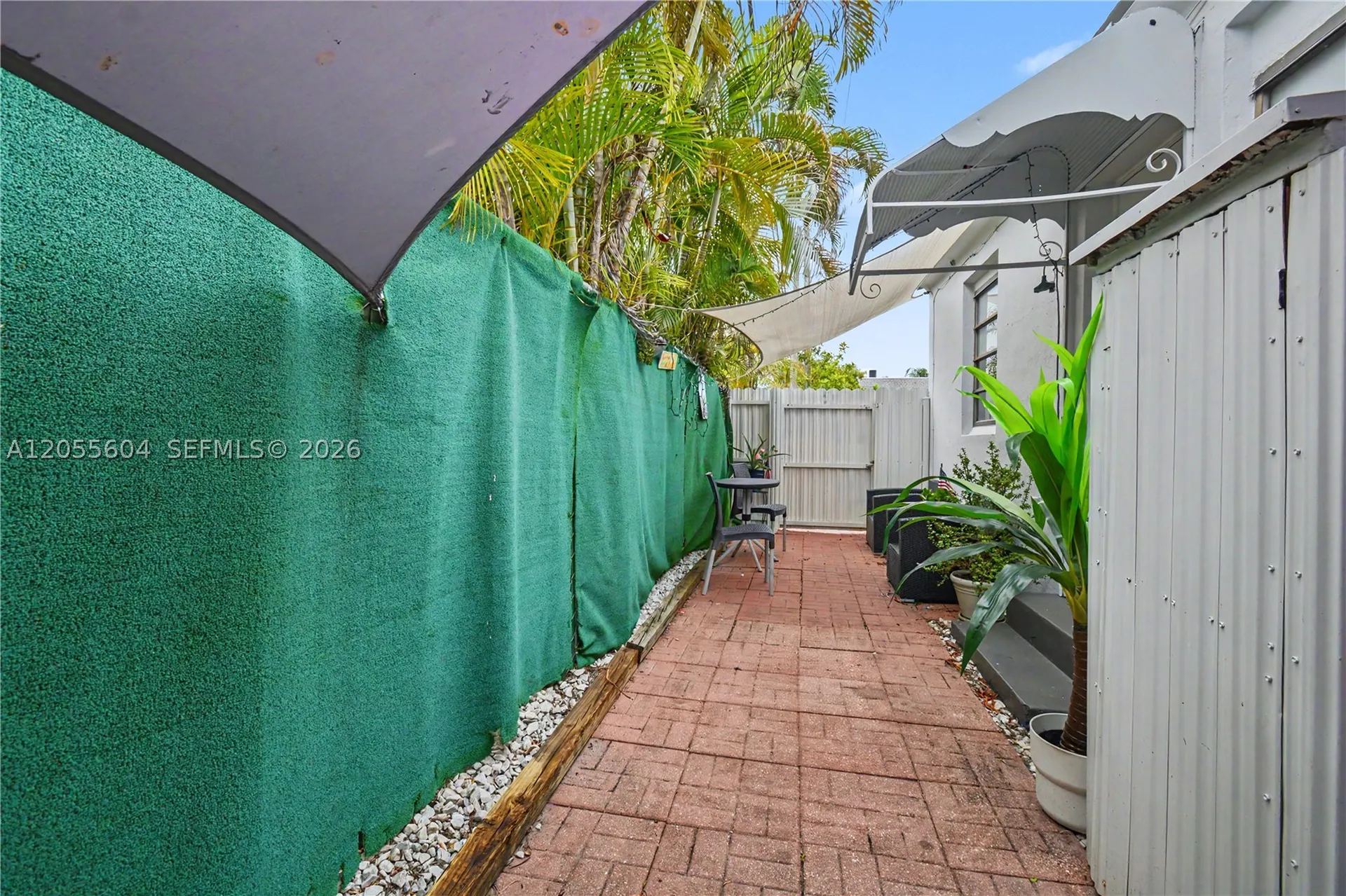 2140 Monroe Terrace Hollywood FL 33020