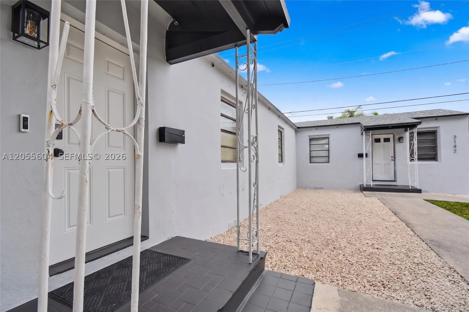 2140 Monroe Terrace Hollywood FL 33020