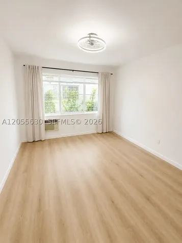 2250 Bay Drive Miami Beach FL 33141