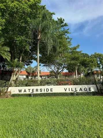 15710 E Waterside Circle Sunrise FL 33326
