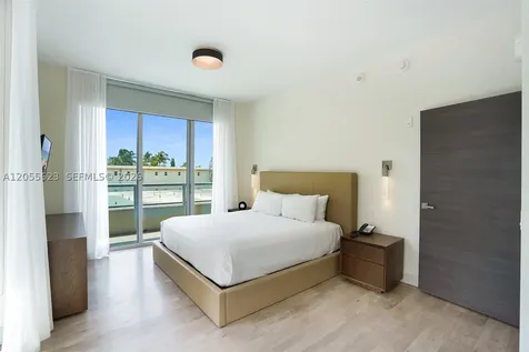 777 N Ocean Drive Hollywood FL 33019