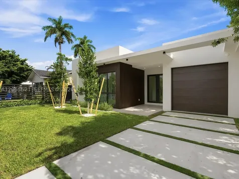 1621 SW 11th Terrace Miami FL 33135