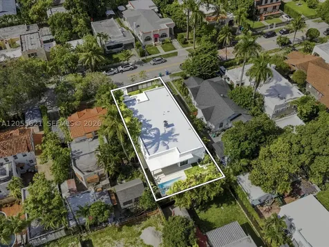 1621 SW 11th Terrace Miami FL 33135