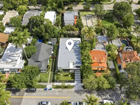 1621 SW 11th Terrace Miami FL 33135