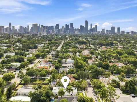 1621 SW 11th Terrace Miami FL 33135