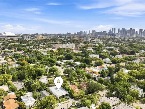 1621 SW 11th Terrace Miami FL 33135