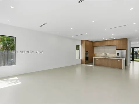 1621 SW 11th Terrace Miami FL 33135