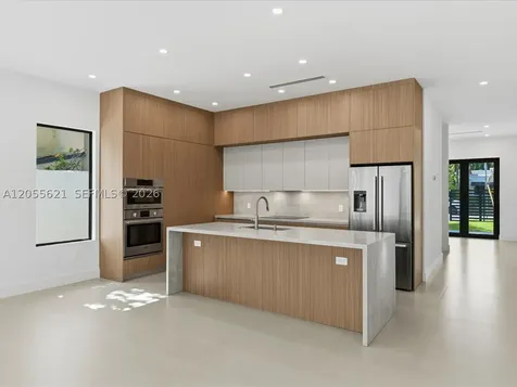 1621 SW 11th Terrace Miami FL 33135