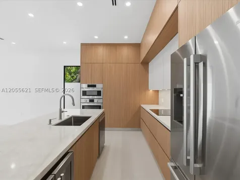 1621 SW 11th Terrace Miami FL 33135
