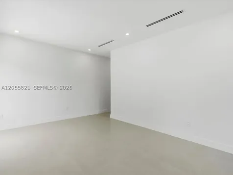1621 SW 11th Terrace Miami FL 33135