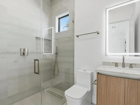 1621 SW 11th Terrace Miami FL 33135