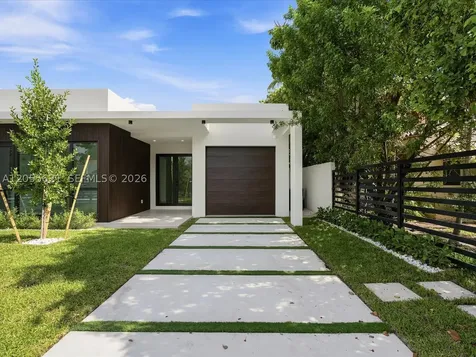 1621 SW 11th Terrace Miami FL 33135