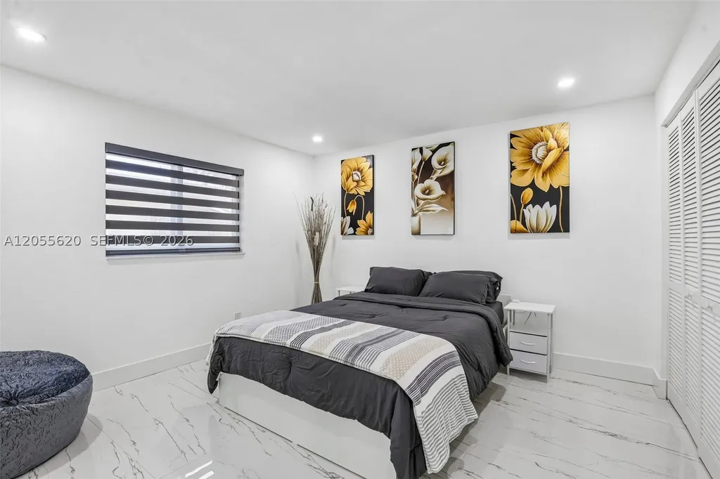 316 N 61st Avenue Hollywood FL 33024