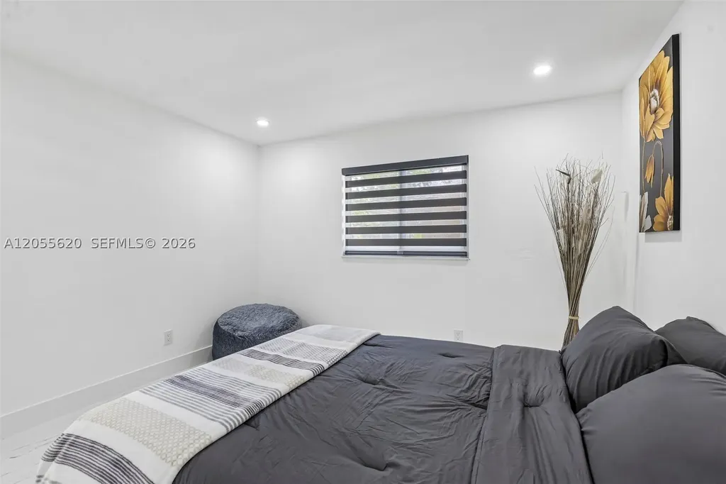 316 N 61st Avenue Hollywood FL 33024