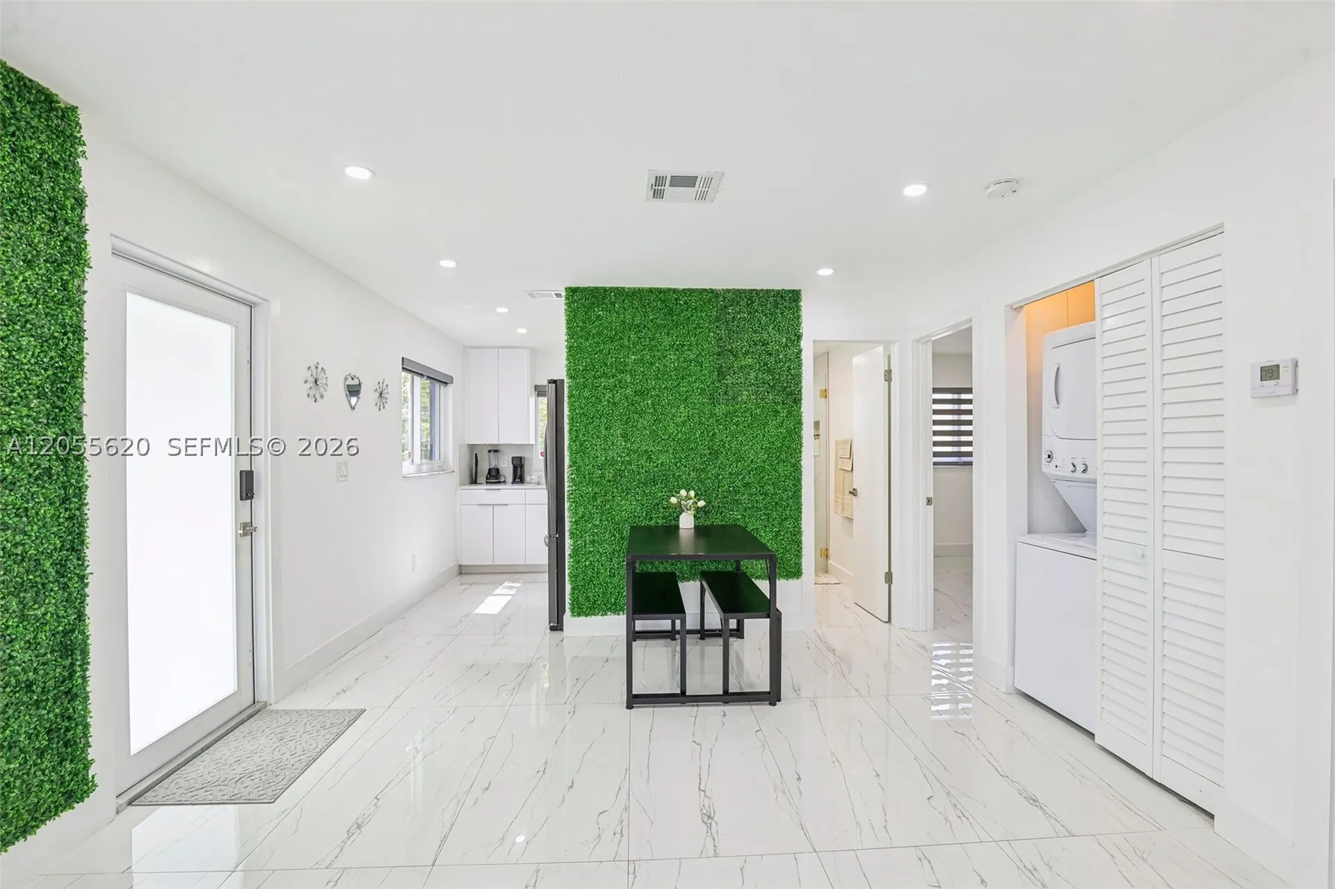 316 N 61st Avenue Hollywood FL 33024