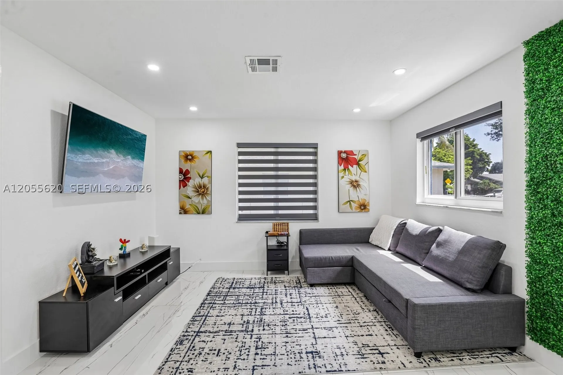 316 N 61st Avenue Hollywood FL 33024