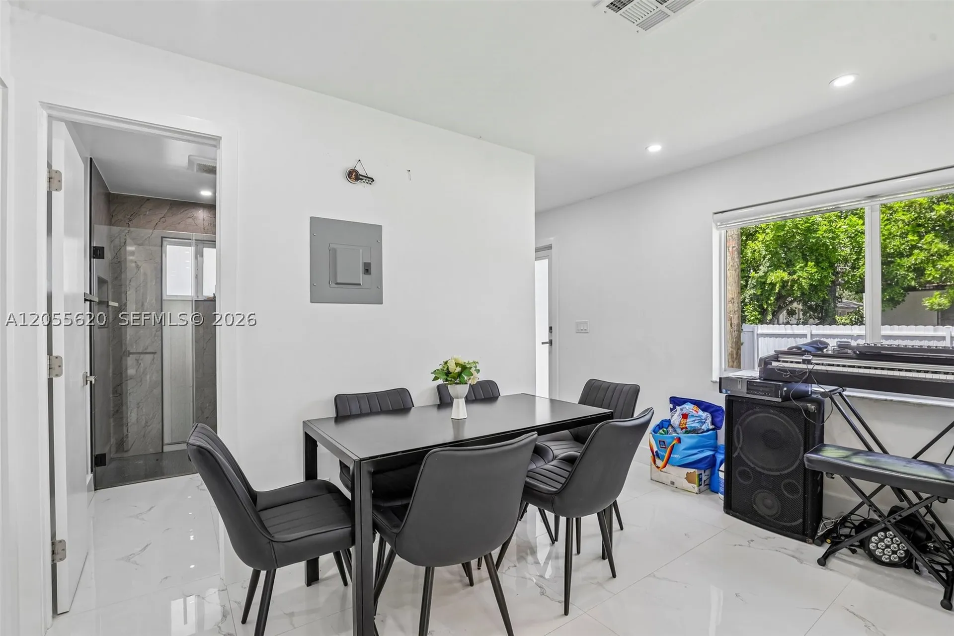 316 N 61st Avenue Hollywood FL 33024