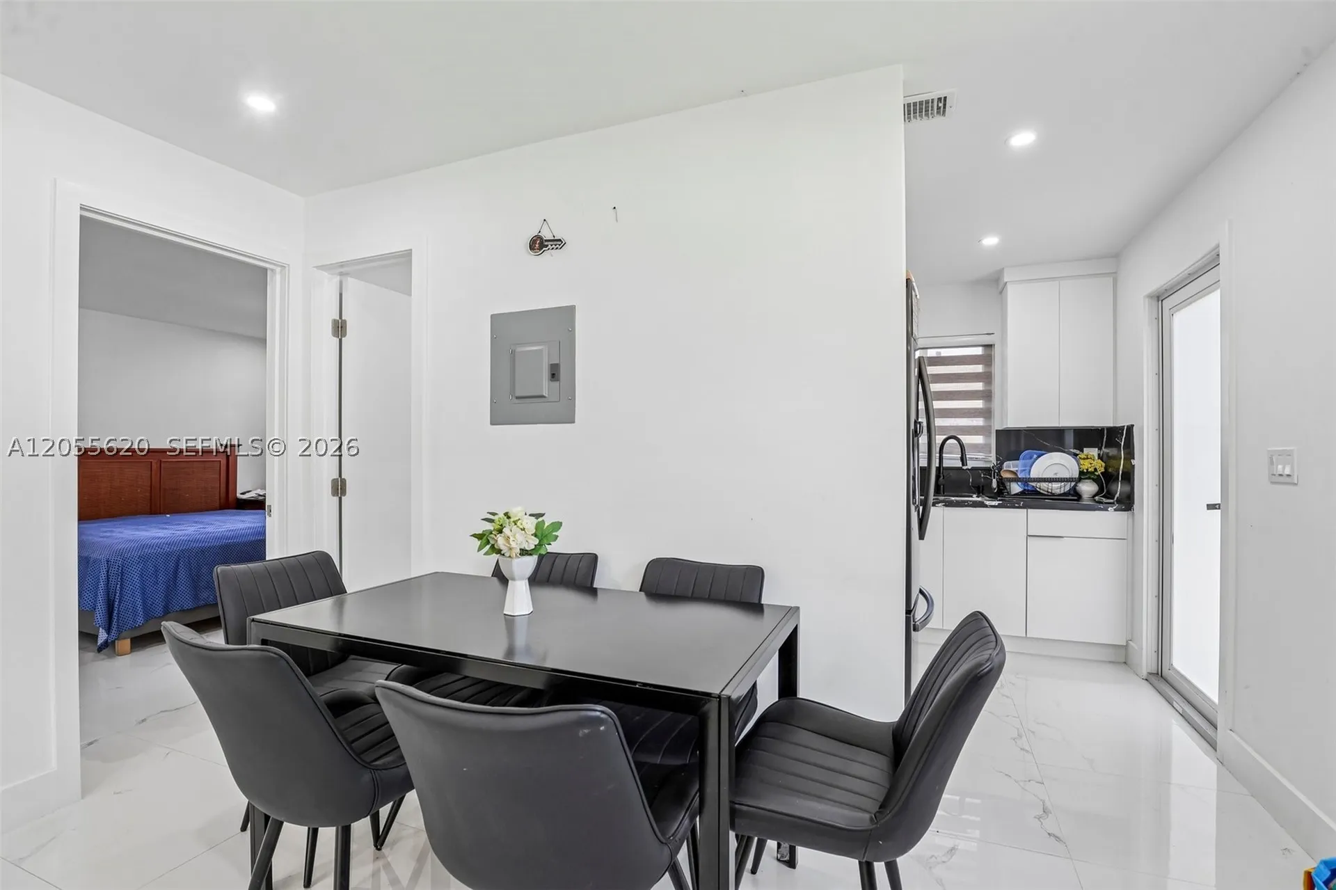 316 N 61st Avenue Hollywood FL 33024