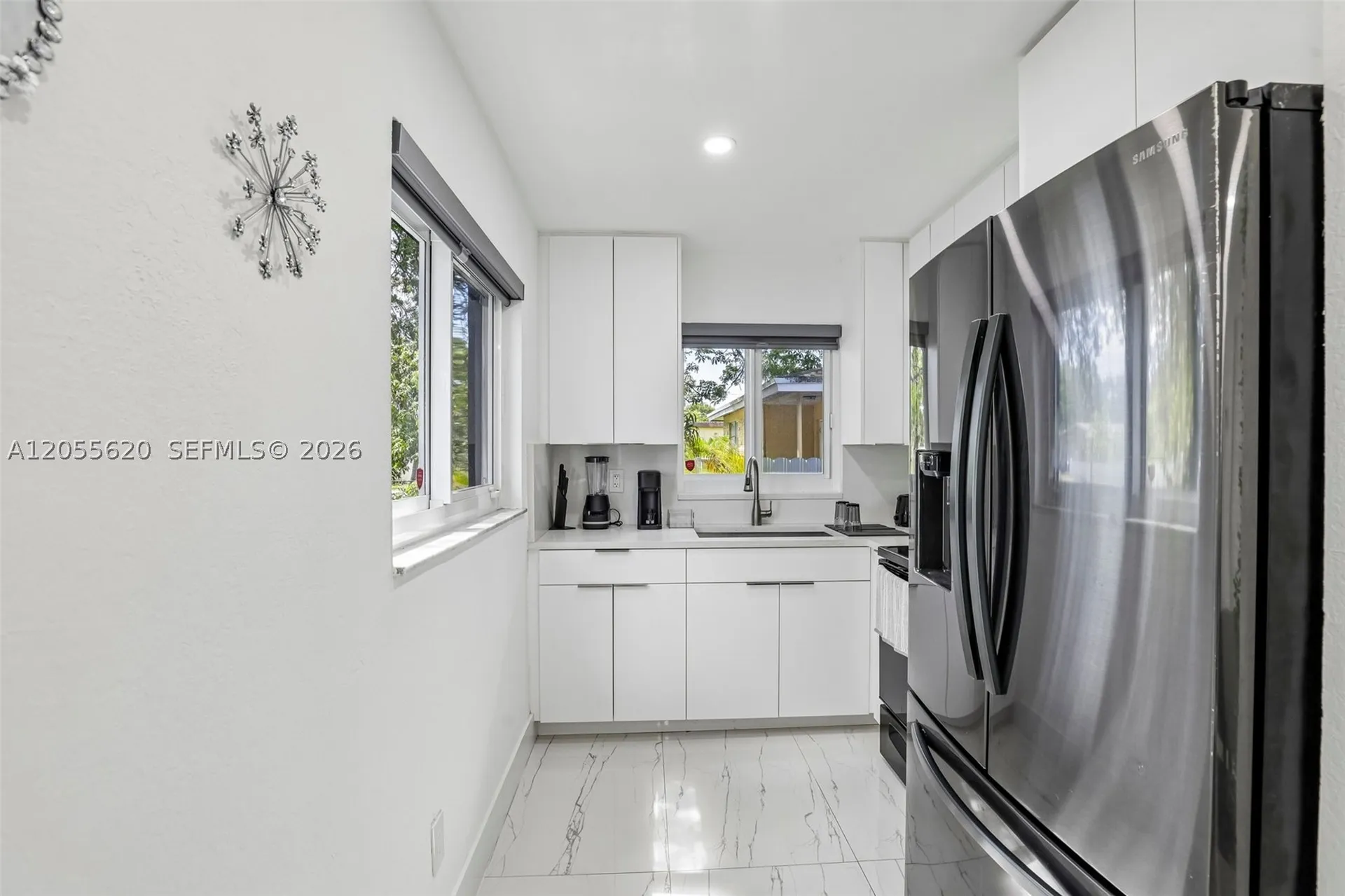 316 N 61st Avenue Hollywood FL 33024