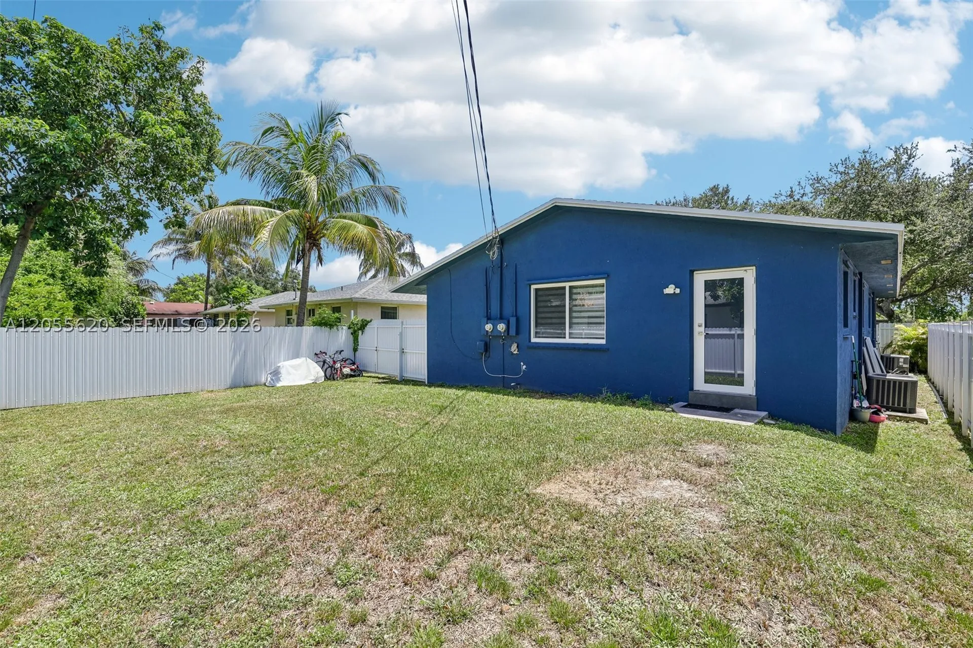 316 N 61st Avenue Hollywood FL 33024