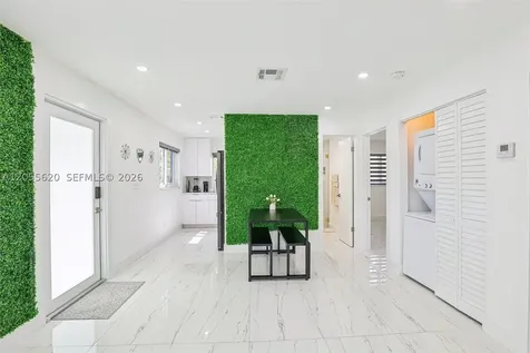 316 N 61st Avenue Hollywood FL 33024