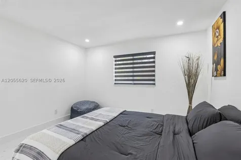 316 N 61st Avenue Hollywood FL 33024