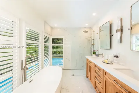 4155 Pamona Avenue Miami FL 33133