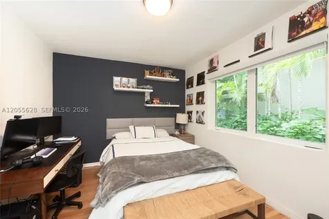 4155 Pamona Avenue Miami FL 33133