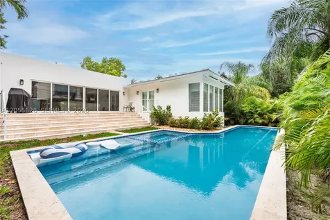 4155 Pamona Avenue Miami FL 33133