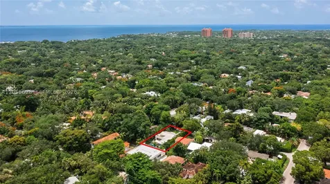 4155 Pamona Avenue Miami FL 33133