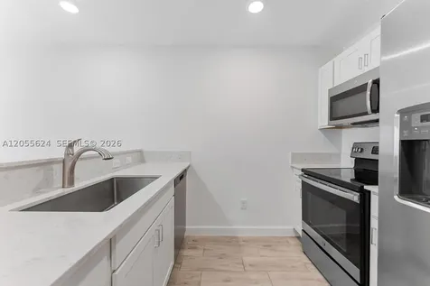5010 Genove Place Riviera Beach FL 33410