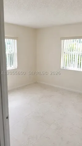 8260 SW 210th Street Cutler Bay FL 33189