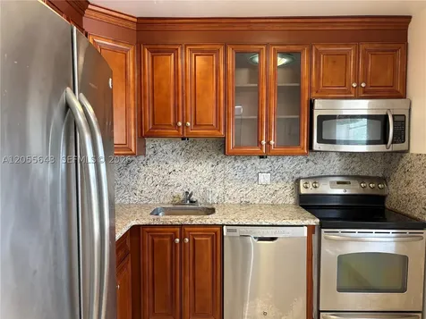7305 NW 4th Place Margate FL 33063