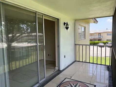 7305 NW 4th Place Margate FL 33063