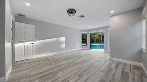 5831 NW 81st Terrace Parkland FL 33067