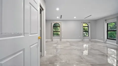 5831 NW 81st Terrace Parkland FL 33067