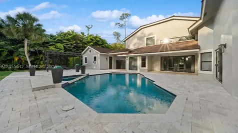 5831 NW 81st Terrace Parkland FL 33067
