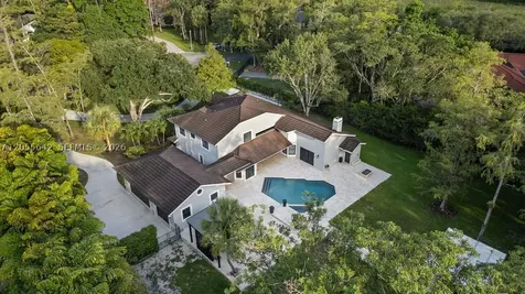 5831 NW 81st Terrace Parkland FL 33067