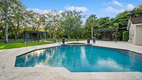 5831 NW 81st Terrace Parkland FL 33067