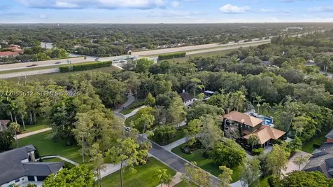 5831 NW 81st Terrace Parkland FL 33067