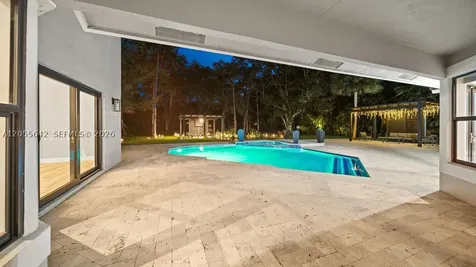 5831 NW 81st Terrace Parkland FL 33067