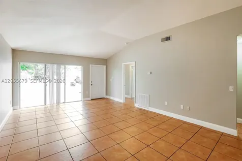 10352 SW 208th Lane Cutler Bay FL 33189