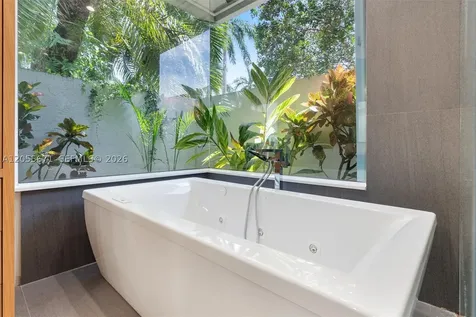 2499 Princeton Court Weston FL 33327