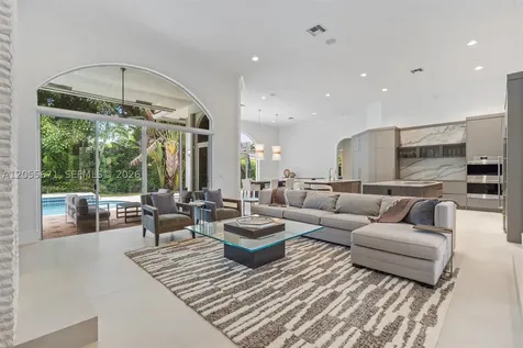 2499 Princeton Court Weston FL 33327