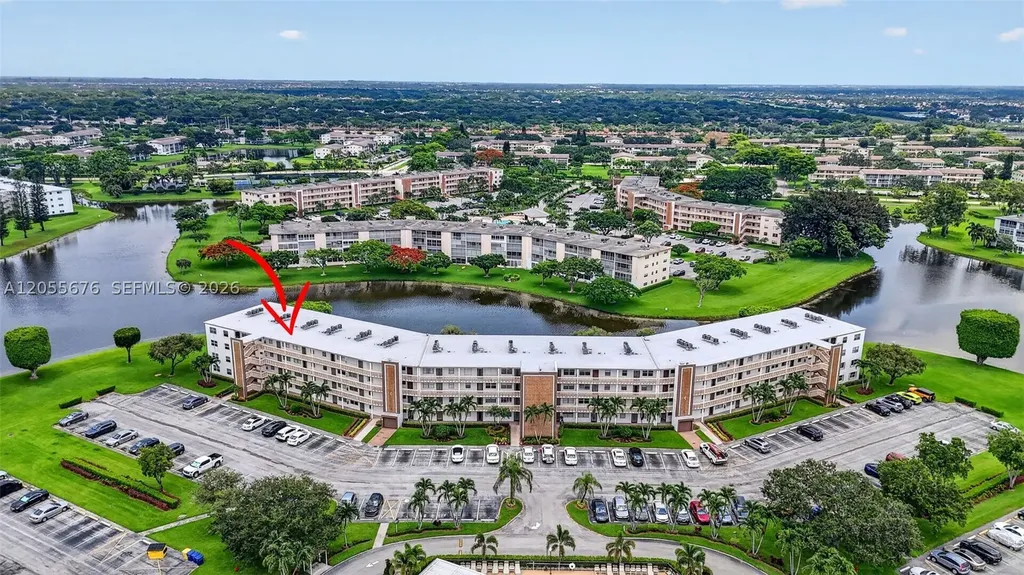 3052 Guildford C Boca Raton FL 33434